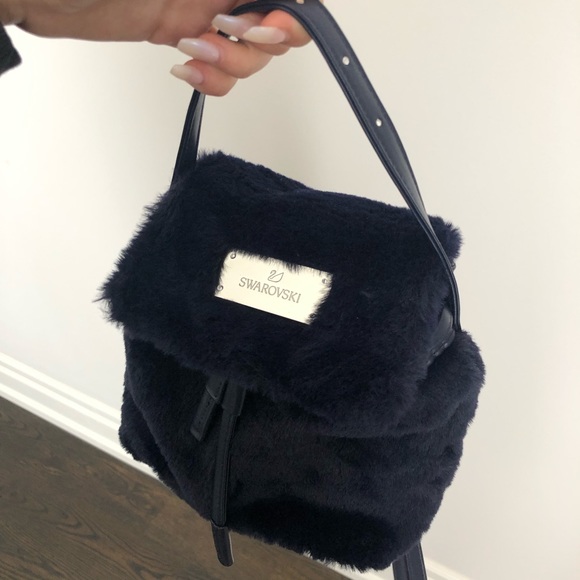 Swarovski limited addition navy blue faux fur mini backpack! - Picture 2 of 2